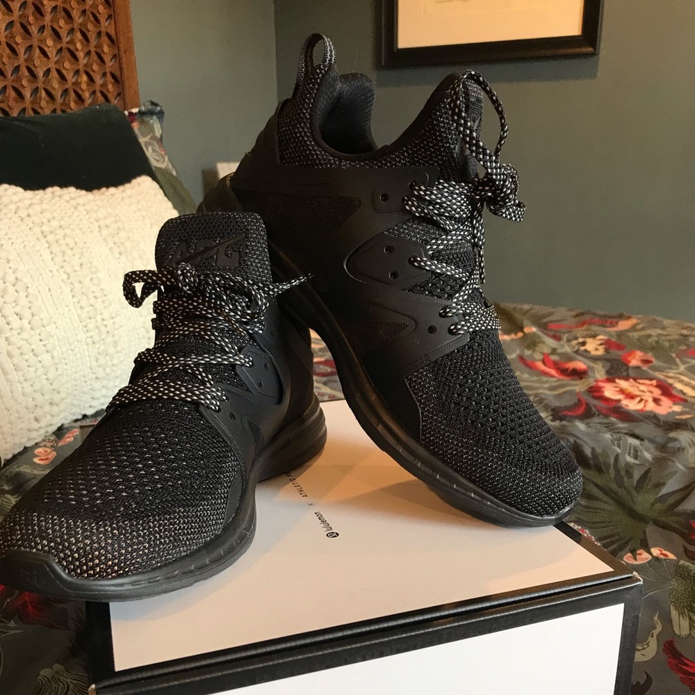 APL Women’s Techloom Ascend Black Reflective